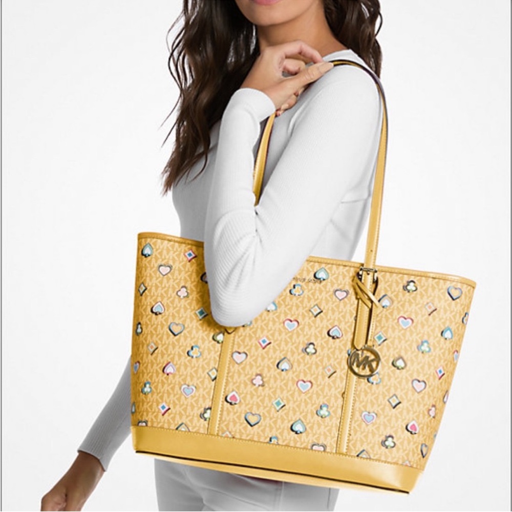 Michael Kors Yellow Heart Pattern Tote
Shoulder Bag Large - Picture 3 of 11